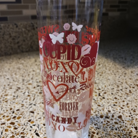 Tall Valentines Themed Glass Vase EUC - Picture 2 of 12